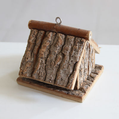 Met zijscherm gedrukt houten vogelhuis, handgemaakt en milieuvriendelijk