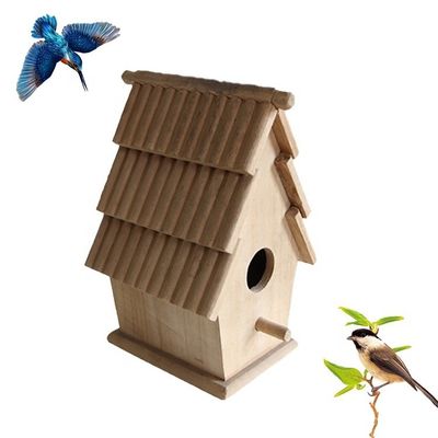 Gepersonaliseerde adembenemende kleine houten vogelhuis voor praktische vogelhuisjes