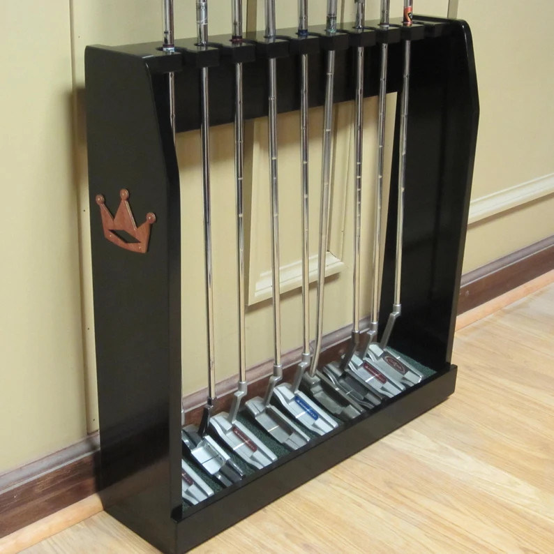 Zwarte afwerking houten vloer of muur rek ideaal voor zeldzame Scotty Cameron golfclubs display
