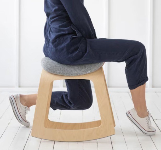 Vervaardiging Home Office Ergonomische zadelstoel met moderne houten constructie