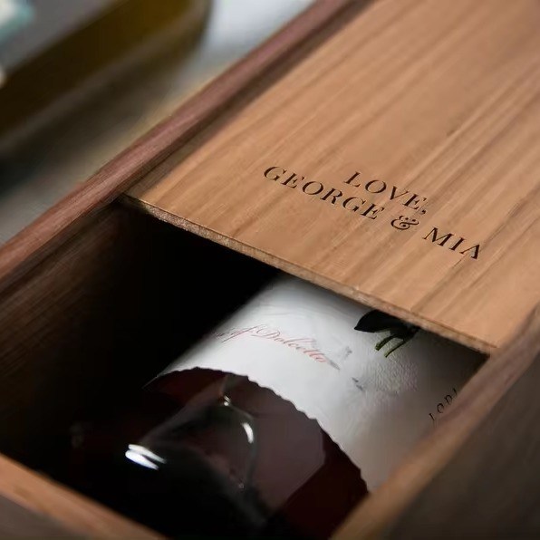 Zilkscherm gedrukte wijnbak voor verloving en bruiloft 35x11x11cm