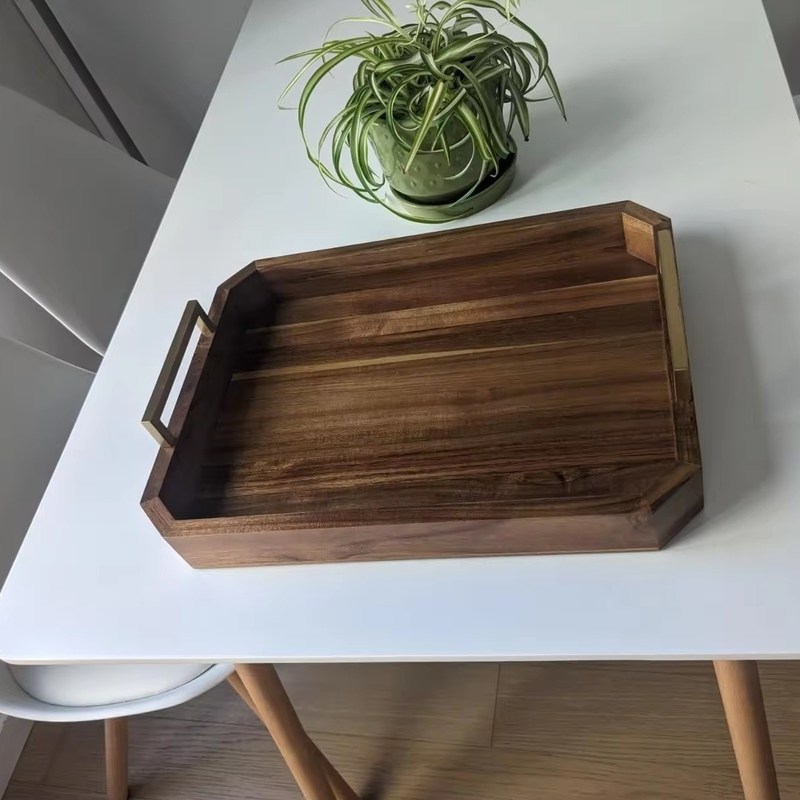 Keuken Restaurant Houten servietbak met met goud gepolijste metalen handgrepen Walnoot