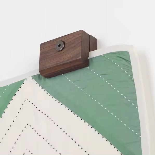 Wandhangend textiel dekbed hanger maatkleding hanger voor wandtapijt en dekbed