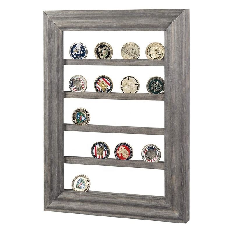 5-tier vintage grijs hout afdrukken verbrand uitdaging munt display rack voor wandmontage